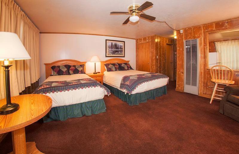 June Lake Motel Exterior photo